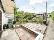 2 bed house for sale
