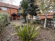 2 bed house for sale