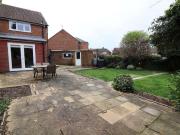 2 bed house for sale
