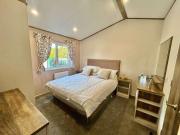 2 bed property for sale