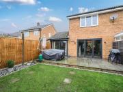 2 bed house for sale