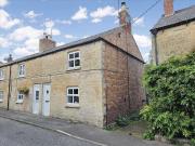 2 bed house for sale in Main Street, NG32, Grantham