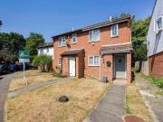 2 bed house to rent in Brambles Farm Drive, UB10, Uxbridge