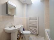 2 bed house to rent in Walnut Gardens, LE12, Loughborough