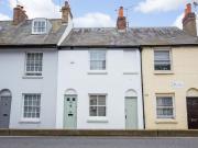 2 bed Mid Terraced House to rent in Canterbury Kent,...
