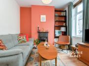 2 bed Mid Terraced House to rent in Cardiff South...