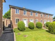 2 bed Mid Terraced House to rent in Harestock Hampshire,...