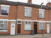 2 bed Mid Terraced House to rent in Leicester...