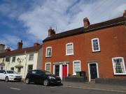 2 bed Mid Terraced House to rent in Worcester...