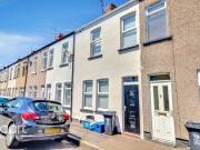 2 bed Mid Terraced House to rent in Newport Gwent, NP19,...