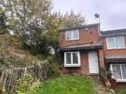 2 bed Mid Terraced House to rent in Nottingham...