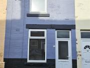 2 bed Mid Terraced House to rent in Sheffield South...