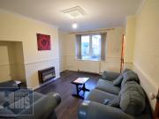 2 bed Mid Terraced House to rent in Sheffield South...