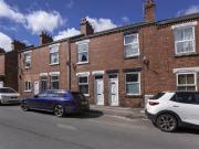 2 bed Mid Terraced House to rent in York North...