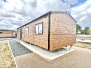 2 bed property for sale