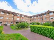 2 bed property for sale