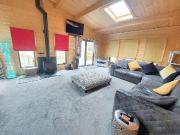 2 bed property for sale