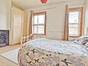 2 bed property for sale