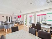 2 bed property for sale
