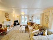 2 bed property for sale