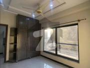 2 bed rooms luxury unfurnished apartment availble for...