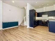 2 Bed Semi Detached House, Bobbin Row, LS12