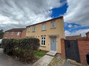 2 bed Semi Detached to rent in Gloucester...