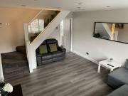 2 Bed Terraced House, Kincardine Road, M13