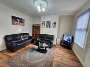 2 Bed Terraced House, Leeds, LS8