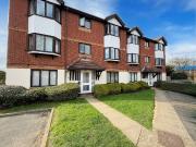 2 bed Flat To Let