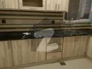 2 bed unfurnished apartment for rant in gulberg green...