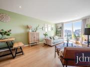 2 bed Upper Floor Flat to Let for rent in London