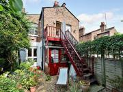 2 bed Victorian Garden Maisonette, Zone 2