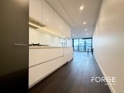 2 Bedroom+1 Bathroom, Opposite to Melbourne Uni, With...