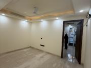 2 Bedroom 100 Sq.Yd. Apartment in Lajpat Nagar ii Delhi