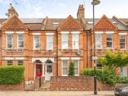 2 Bedroom, 1 bath, 1 reception Flat