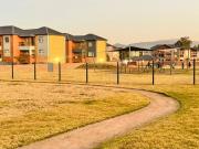 2 Bedroom, 1 Bath Apartment in a Secure Complex