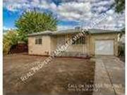 2 Bedroom 1 Bath In Fresno CA 93702