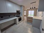 2 Bedroom 1 Bathroom Apartment nestled in the splendour...