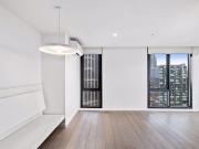 2 Bedroom 1 Bathroom in Empire with Fantastic View!