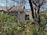 2 bedroom 1 bathroom loft on the mar.