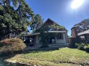 2 Bedroom / 1 Bathroom Unit of Duplex home for rent with...