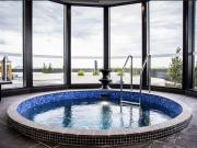 2 Bedroom 2 Bathroom 1 Carpark Apartment @Malvern East