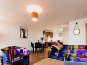 2 bedroom 2 bathroom