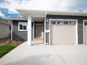 2 Bedroom, 2 Bathroom Half Duplex