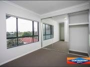 2 Bedroom, 2 Bathroom Modern Apartment + Balcony!