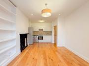 2 bedroom 2 bathroom property in Crouch End N8