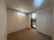 2 Bedroom 2 Bathroom with 1 Carpark @ST Kilda