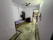 2 Bedroom 75 Sq.Yd. Builder Floor in Nirman Vihar Delhi...