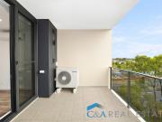 2 Bedroom Apartment + 2 Car Spaces!